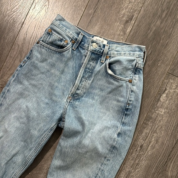 AGOLDE Riley High Rise Straight Crop in Renewal 23 - Picture 7 of 11